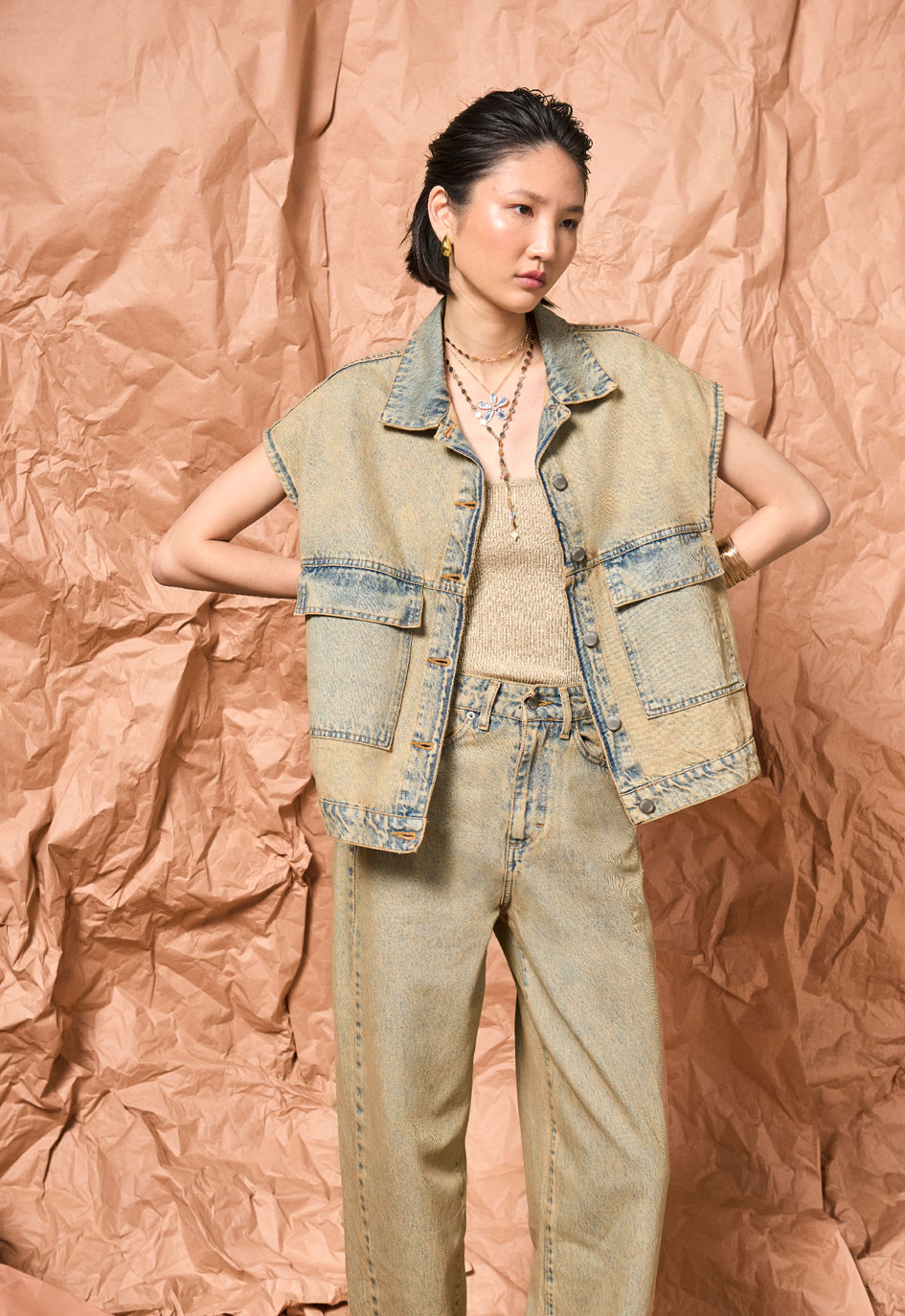 Le Streghe - Follow Us On Instagram Le Streghe - Follow Us On Instagram